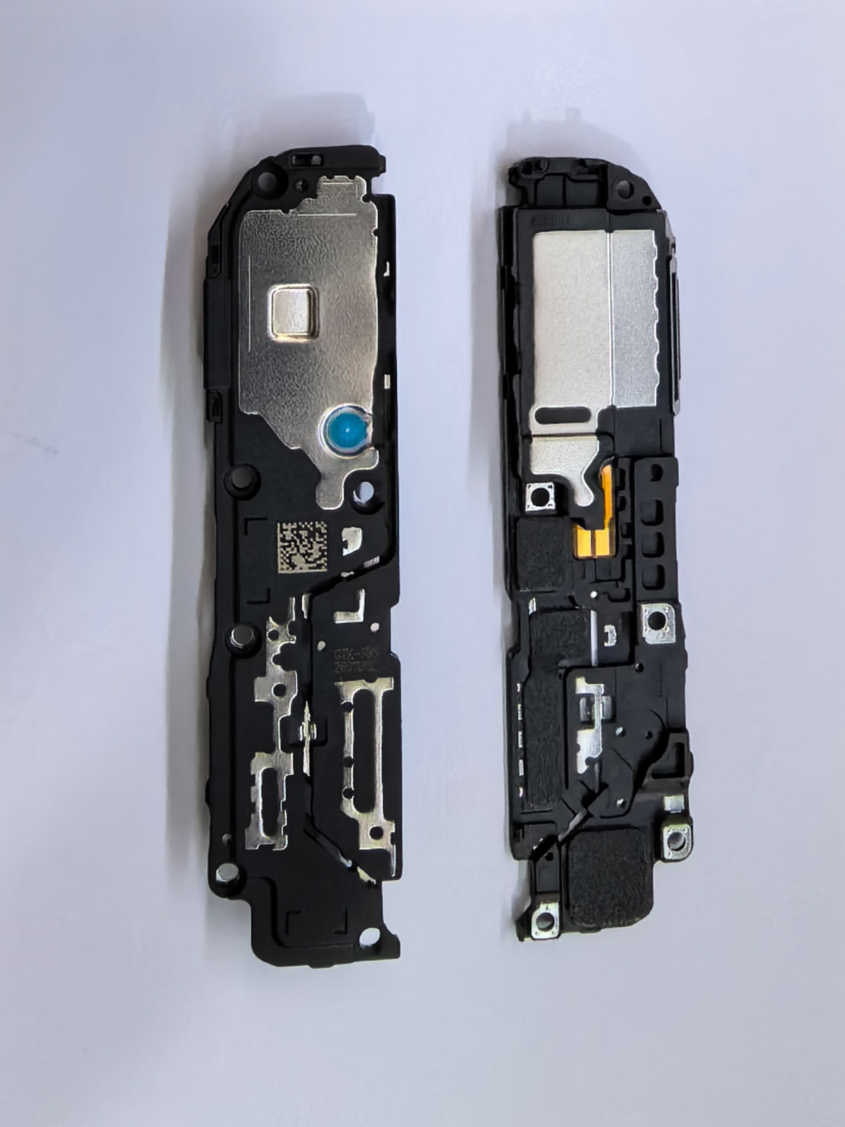 Асембле на звуковия спикър за POCO X8 Pro