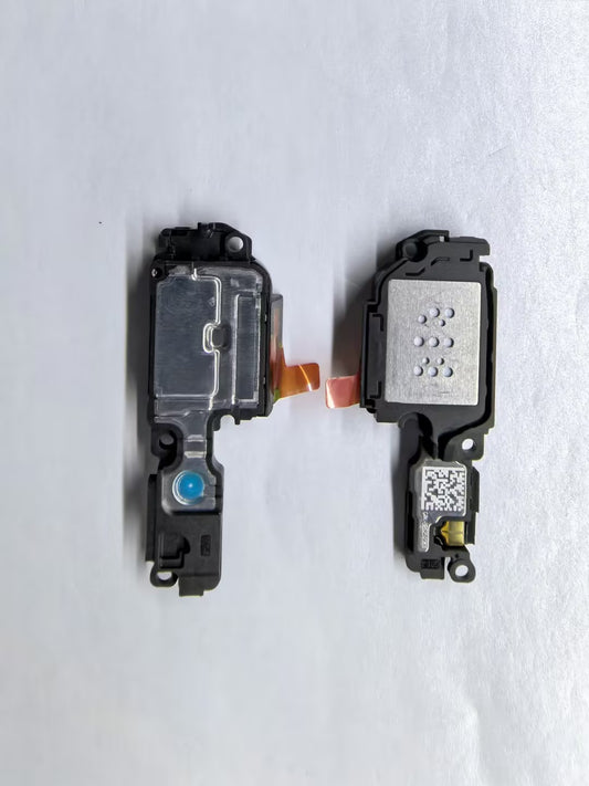 Xiaomi 17 Ultra Lower Speaker