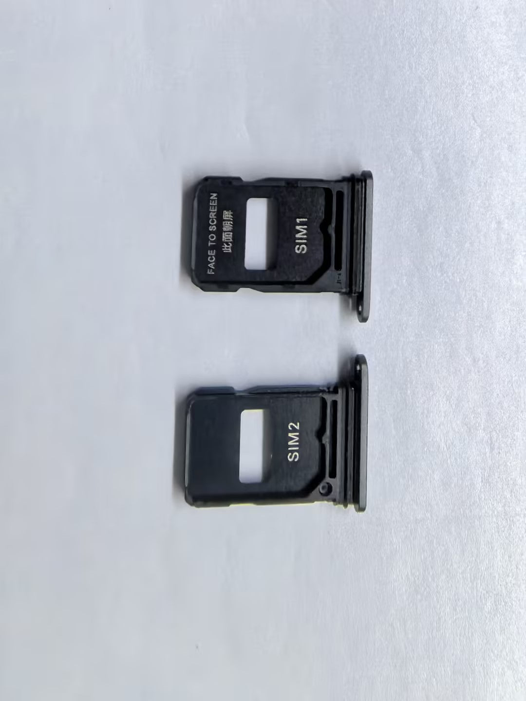 Xiaomi 17 SIM Card Tray